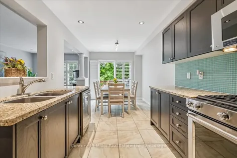 4810 Capri Crescent Burlington ON L7M 0H5