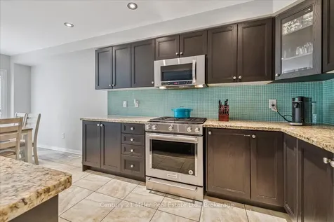 4810 Capri Crescent Burlington ON L7M 0H5