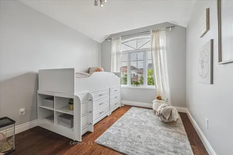 4810 Capri Crescent Burlington ON L7M 0H5