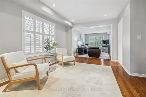 4810 Capri Crescent Burlington ON L7M 0H5