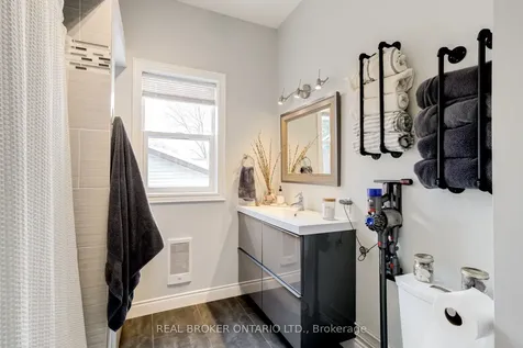 29 Old Pavillion Road Caledon ON L7C 3J8