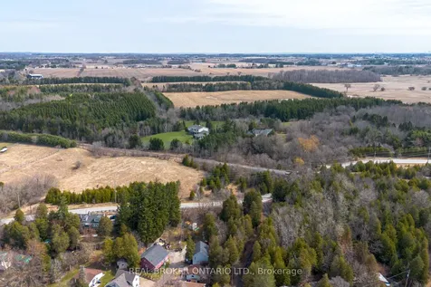 29 Old Pavillion Road Caledon ON L7C 3J8