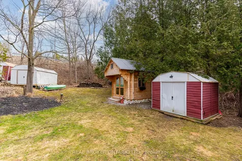 29 Old Pavillion Road Caledon ON L7C 3J8