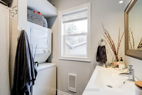 29 Old Pavillion Road Caledon ON L7C 3J8