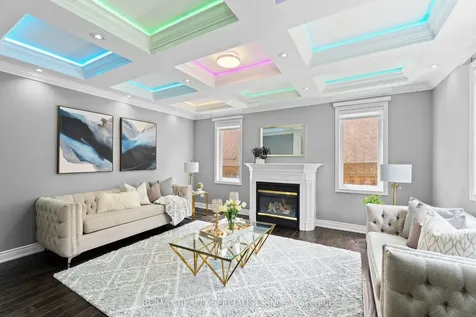 14 Banks Drive Brampton ON L6P 1C7