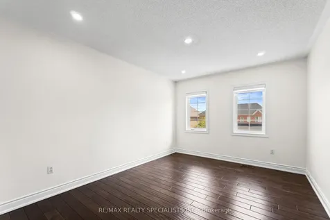 14 Banks Drive Brampton ON L6P 1C7