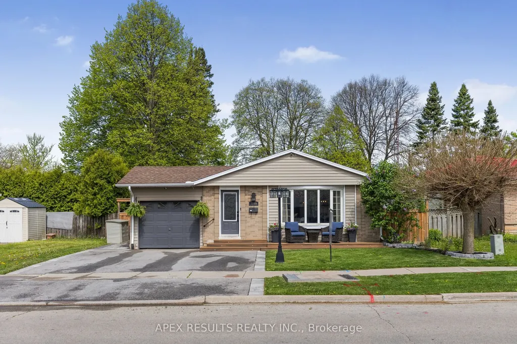 3169 Heathfield Drive Burlington ON L7M 1E1