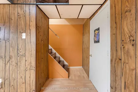 12 Summertime Court Brampton ON L6Z 2B4