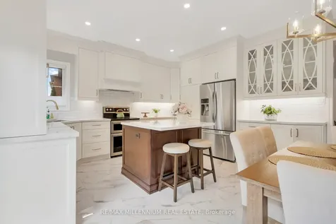 13 Belleville Drive Brampton ON L6P 1V7