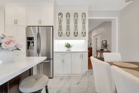 13 Belleville Drive Brampton ON L6P 1V7