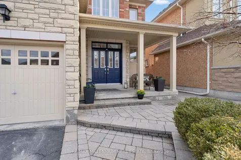 13 Belleville Drive Brampton ON L6P 1V7
