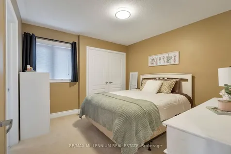 13 Belleville Drive Brampton ON L6P 1V7