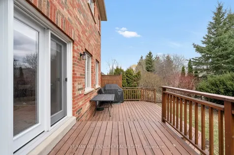 13 Belleville Drive Brampton ON L6P 1V7