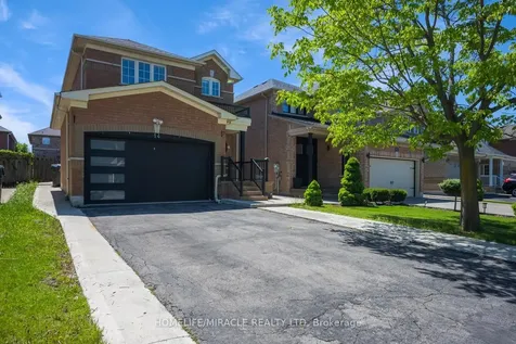 14 Sunny Glen Crescent Brampton ON L7A 2C6
