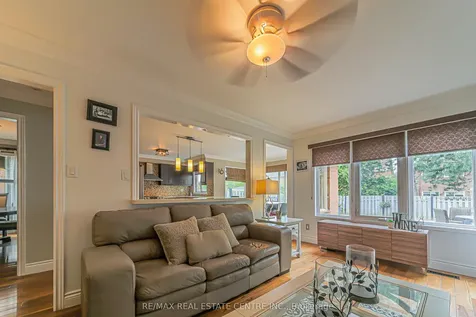 59 Lord Simcoe Drive Brampton ON L6S 5G7