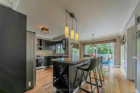 59 Lord Simcoe Drive Brampton ON L6S 5G7