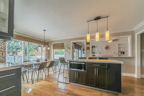 59 Lord Simcoe Drive Brampton ON L6S 5G7