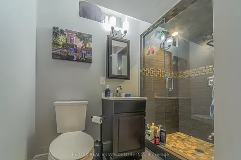 59 Lord Simcoe Drive Brampton ON L6S 5G7