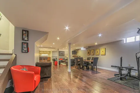 59 Lord Simcoe Drive Brampton ON L6S 5G7