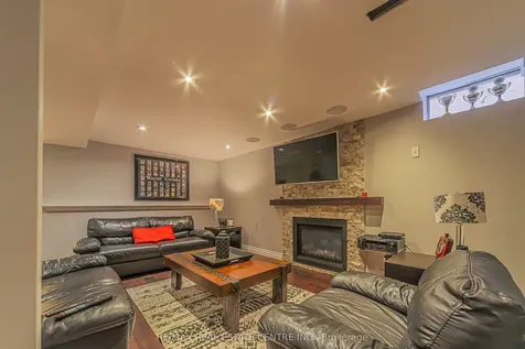 59 Lord Simcoe Drive Brampton ON L6S 5G7