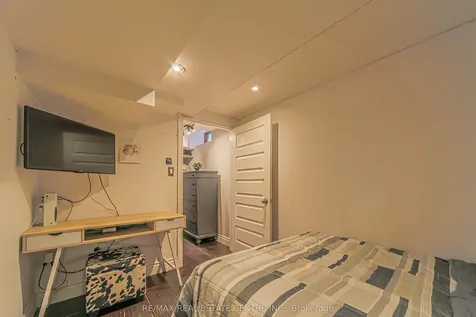 59 Lord Simcoe Drive Brampton ON L6S 5G7