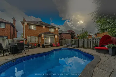 59 Lord Simcoe Drive Brampton ON L6S 5G7