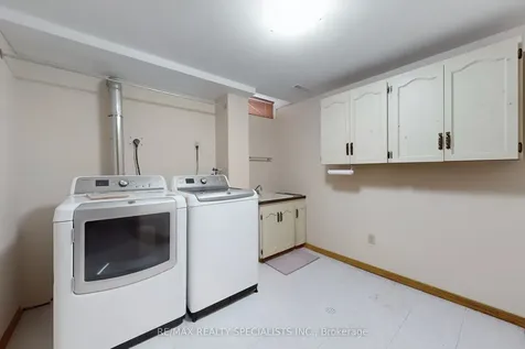 34 Schubert Crescent Brampton ON L6Y 2R1