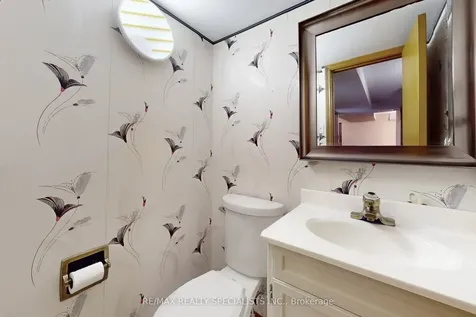 34 Schubert Crescent Brampton ON L6Y 2R1