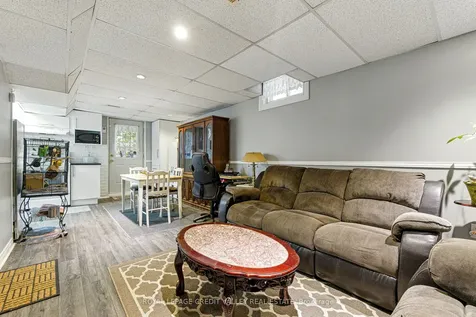 24 Sandmere Avenue Brampton ON L6Z 4B3