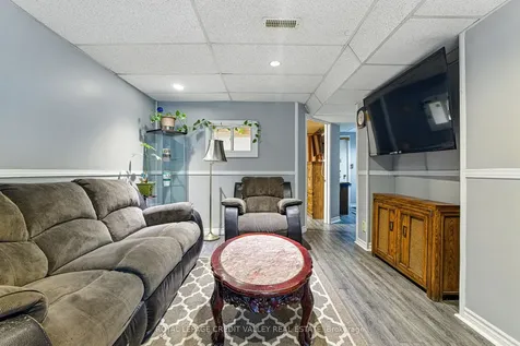 24 Sandmere Avenue Brampton ON L6Z 4B3