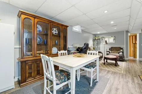 24 Sandmere Avenue Brampton ON L6Z 4B3