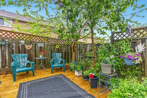 24 Sandmere Avenue Brampton ON L6Z 4B3