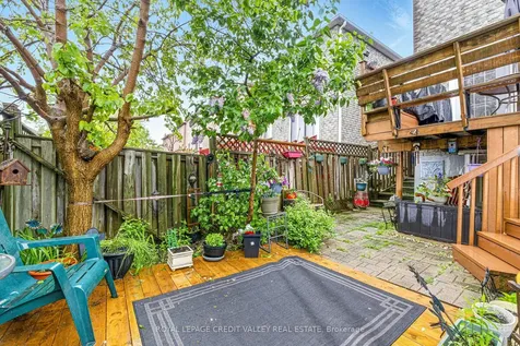 24 Sandmere Avenue Brampton ON L6Z 4B3