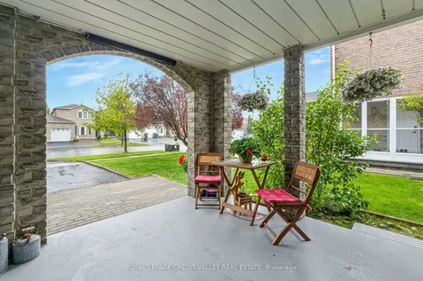 24 Sandmere Avenue Brampton ON L6Z 4B3