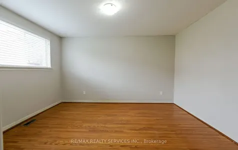 140 Clarence Street Brampton ON L6W 1S9