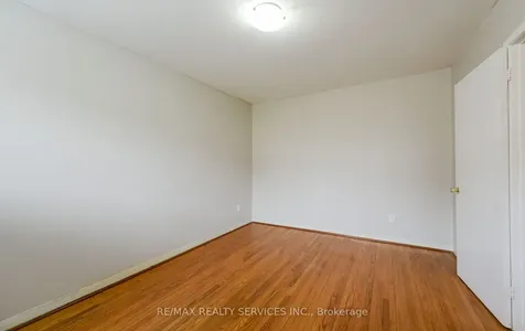 140 Clarence Street Brampton ON L6W 1S9