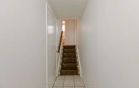 140 Clarence Street Brampton ON L6W 1S9