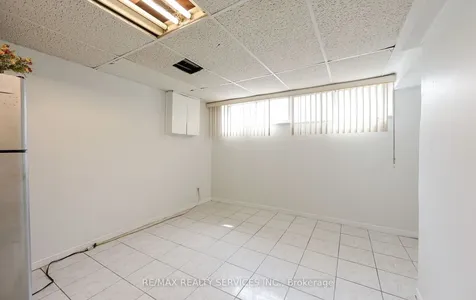 140 Clarence Street Brampton ON L6W 1S9