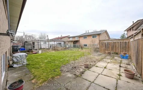 140 Clarence Street Brampton ON L6W 1S9