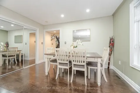 11 Redcastle Street Brampton ON L7A 1P1