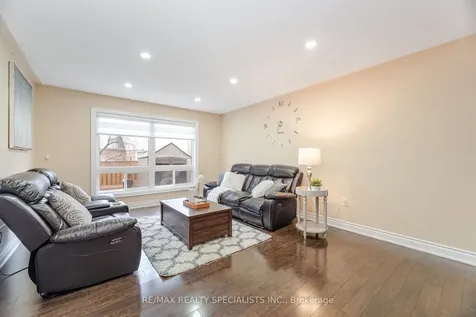 11 Redcastle Street Brampton ON L7A 1P1