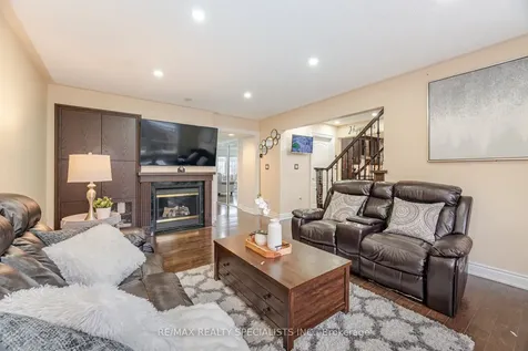 11 Redcastle Street Brampton ON L7A 1P1