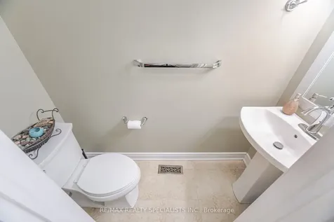 11 Redcastle Street Brampton ON L7A 1P1