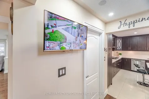 11 Redcastle Street Brampton ON L7A 1P1