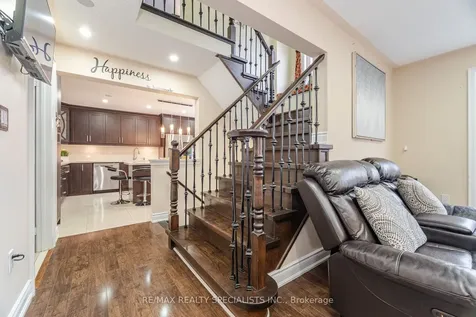 11 Redcastle Street Brampton ON L7A 1P1