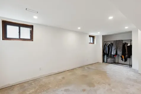 1355 Augustine Drive Burlington ON L7P 2M9