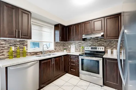 76 Native Landing Brampton ON L6X 5A7