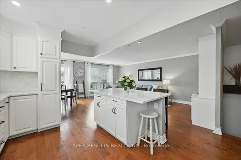 1478 Epping Court Burlington ON L7M 1P6