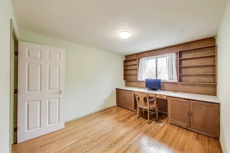 43 Appleby Drive Brampton ON L6T 2S7