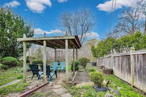 43 Appleby Drive Brampton ON L6T 2S7